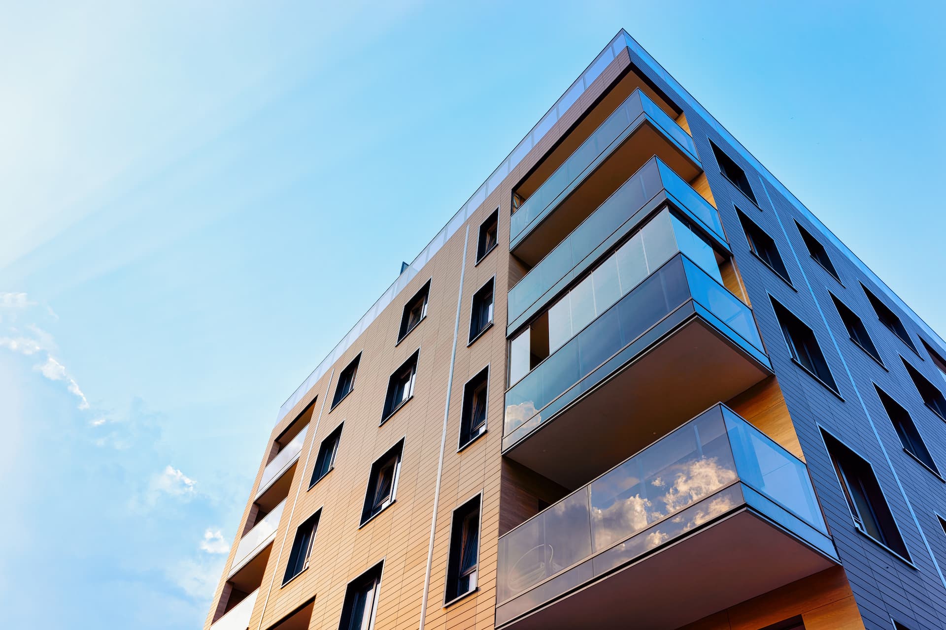 Investir dans l’immobilier en 2025 : les SCPI, une alternative à la baisse du Livret A
